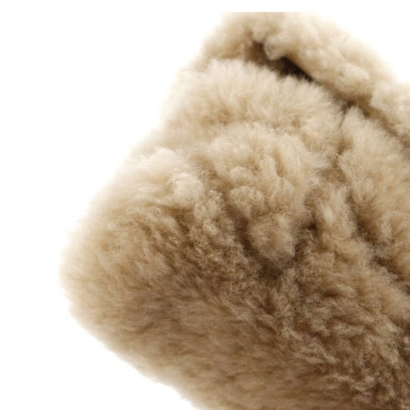 Saint Laurent LouLou Puffer Clutch Matelasse Chevron Shearling Small Neutral - Picture 7 of 7